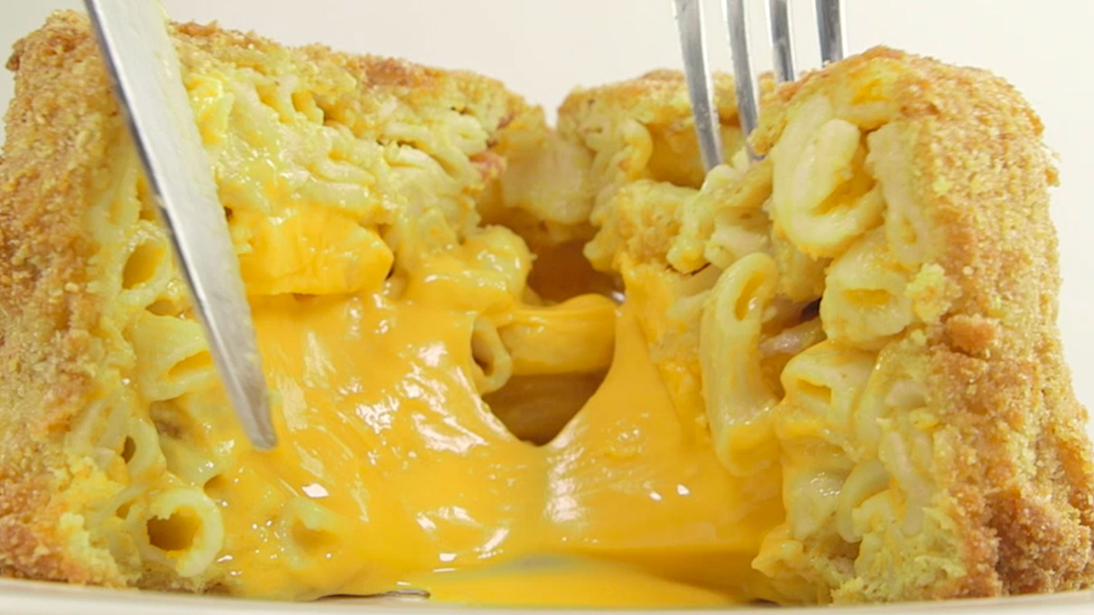 RECIPE Mac Cheese Lava Cake 