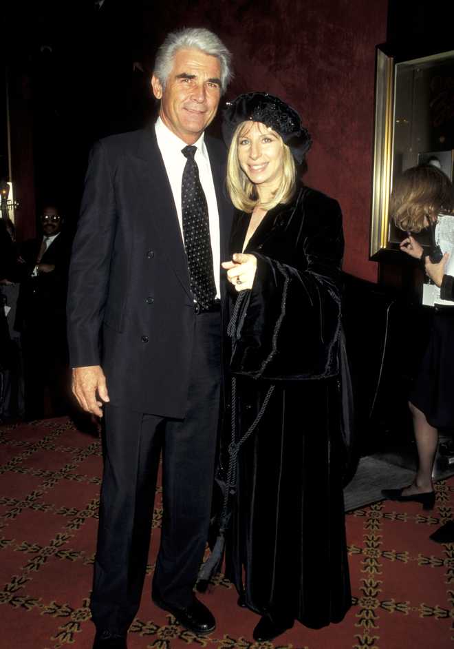 James&#x20;Brolin&#x20;and&#x20;Barbra&#x20;Streisand